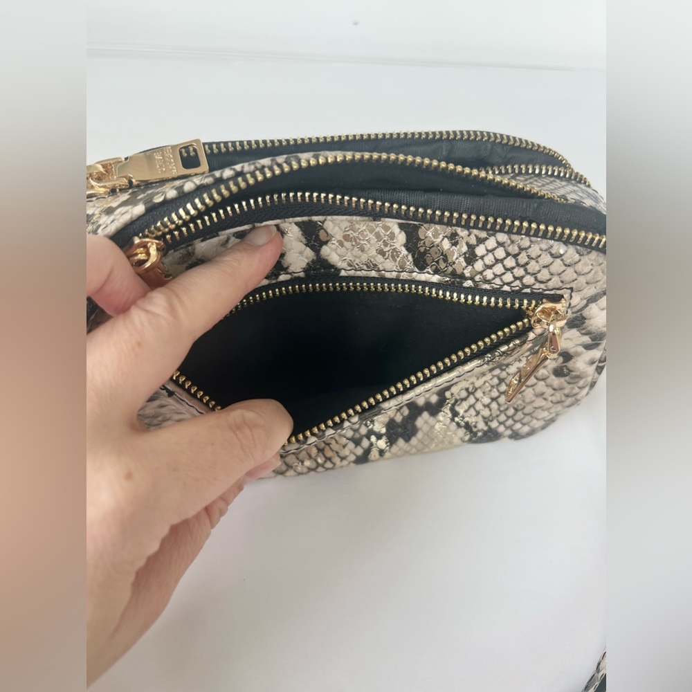 Steve Madden | Snakeskin Crossbody The Sister Studio Colab - Picture 8 of 8
